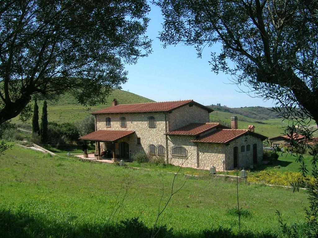 Casale Farnesiana B&B Tarquinia Exterior foto