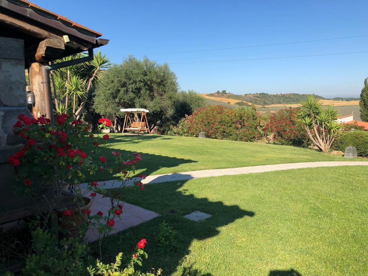 Casale Farnesiana B&B Tarquinia Exterior foto