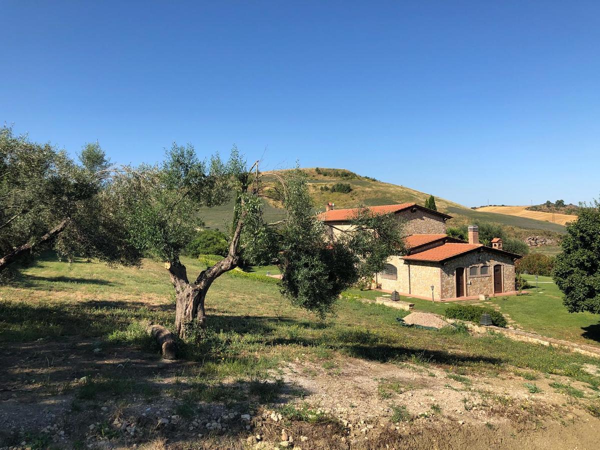 Casale Farnesiana B&B Tarquinia Exterior foto